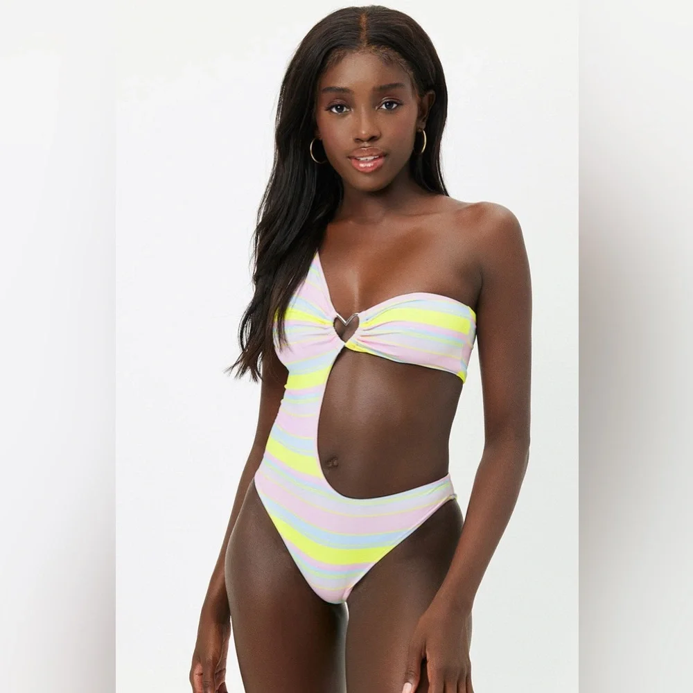 $190 Frankie’s bikinis Seraphina One Piece Swimsuit in summer stripe S